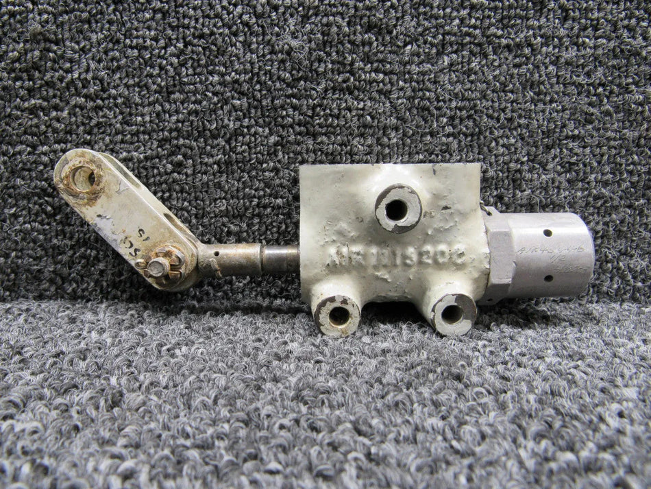 AIR45446 Hawker HS-125-1B Landing Gear Extension & Retraction On-Off Valve