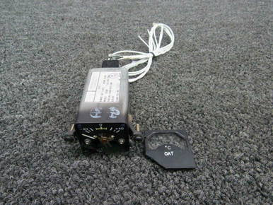 169BP-910-1LBW Sigma Tek Outside Air Temperature OAT Gauge (Volts: 28) BAS Part Sales | Airplane Parts