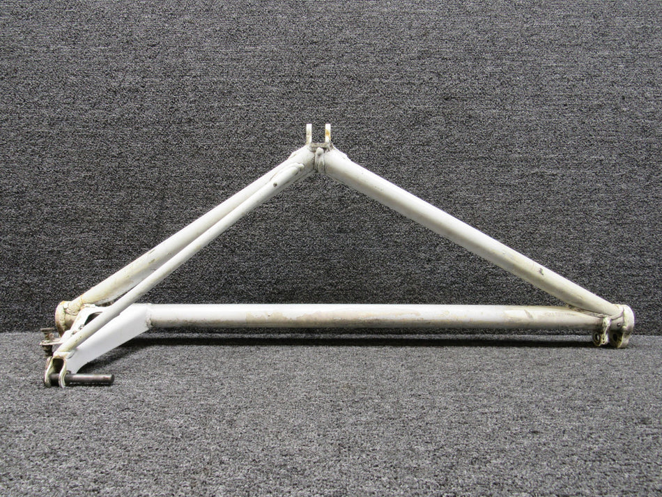 60-810026-4 Beechcraft 58P Main Gear Retract Brace Weld Assembly RH