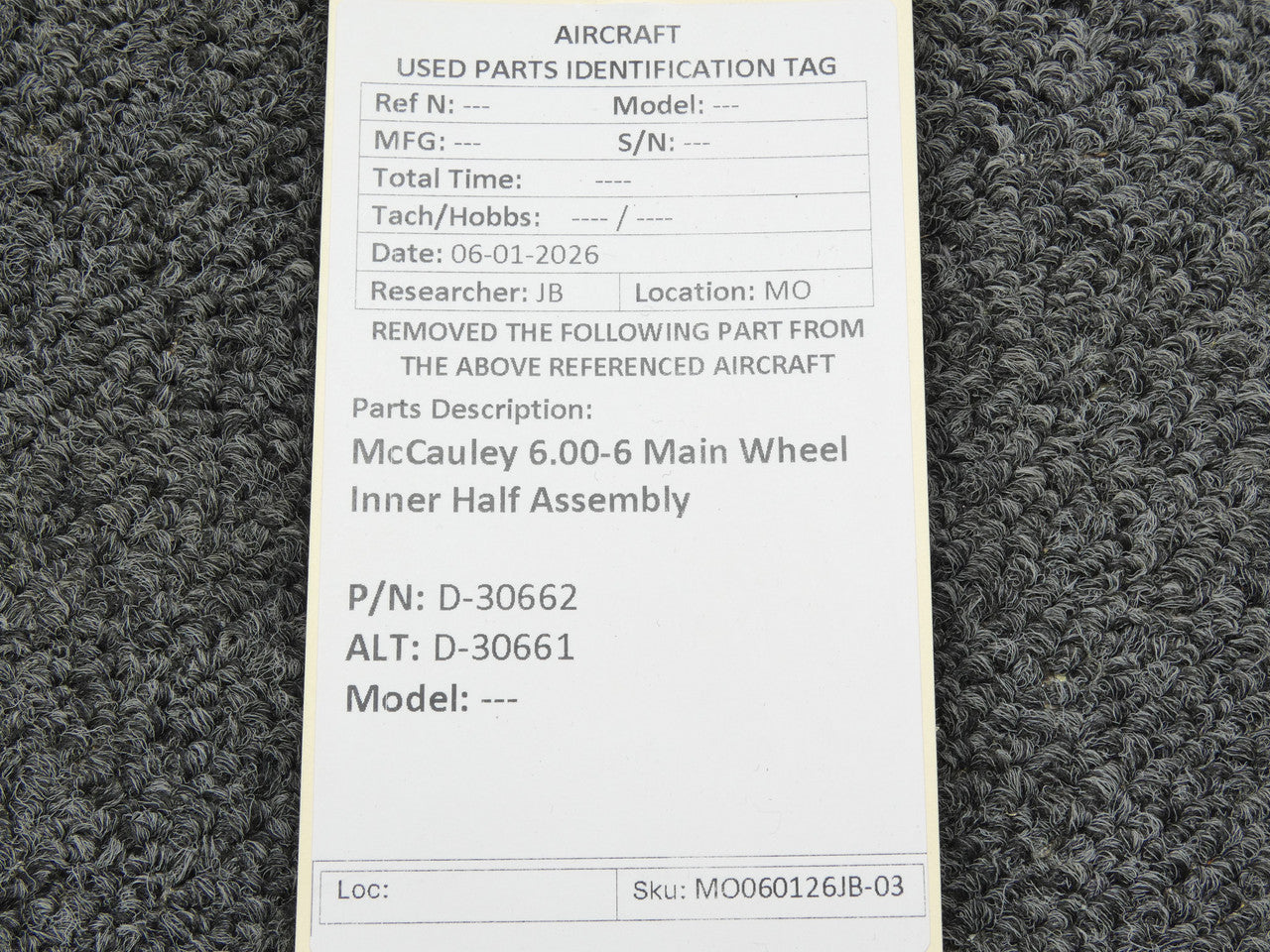 D-30662 (Alt: D-30661) McCauley 6.00-6 Main Wheel Inner Half