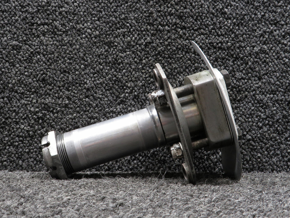 1441003-1 Cessna 210A Main Gear Axle Assembly