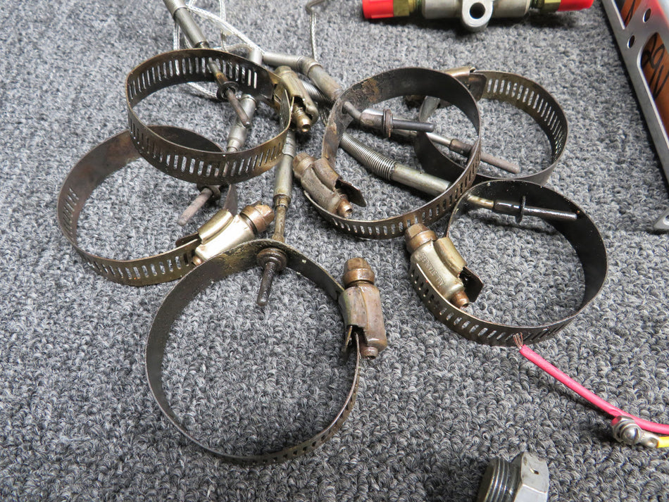 011-00831-00 Garmin GEA-71 Engine Assessment Unit w Tray, Mods & Probes (14-28V)