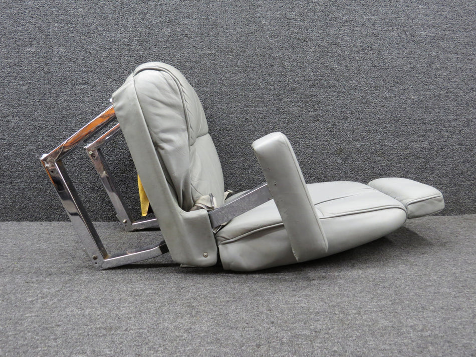 5619145-2 Cessna 414 Aft Forward-Facing Seat Assembly RH