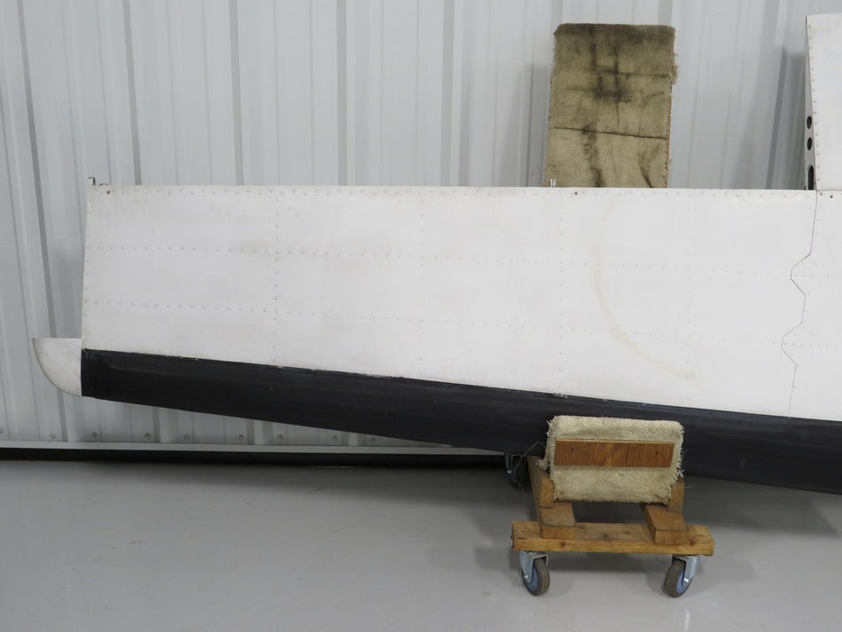 5032000-17, 27S7D5070-11 Cessna 414 Horizontal Stabilizer with Boot