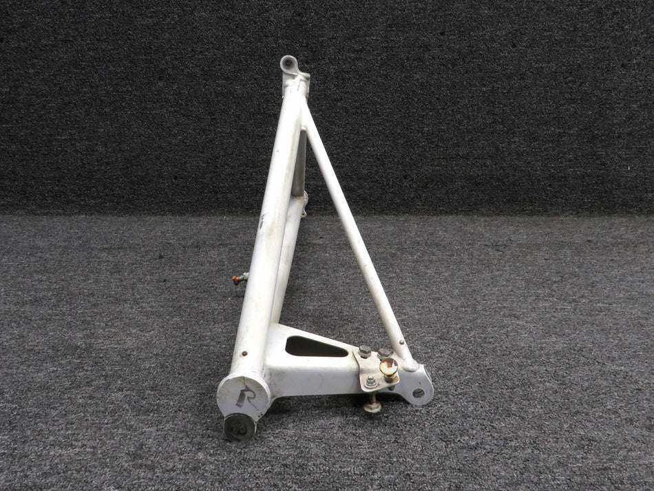 35-815251-3 Beechcraft 58 Main Landing Gear Brace Assembly
