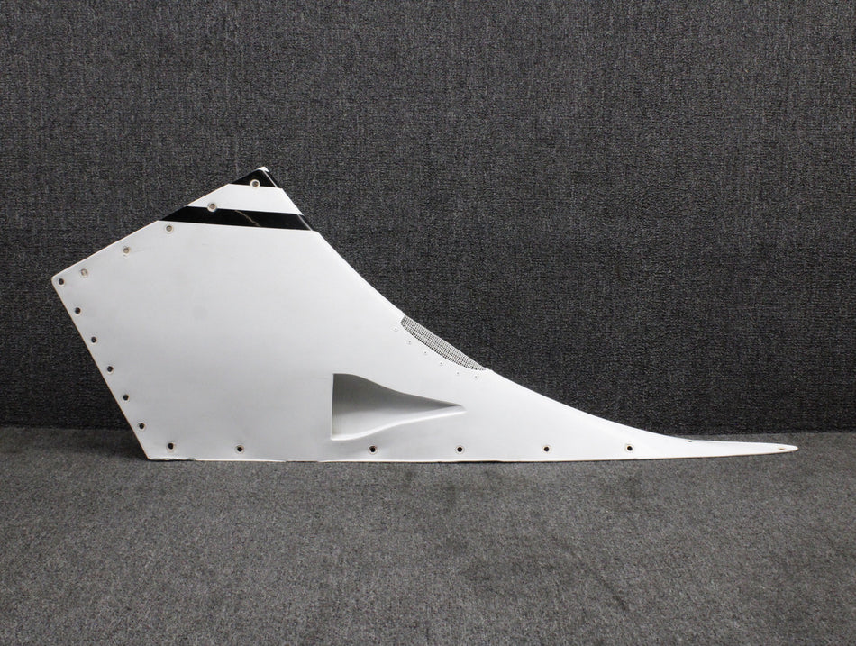 78611-000 Piper PA-34-200T Aft Dorsal Fin Fairing (Striped) (Cracked)
