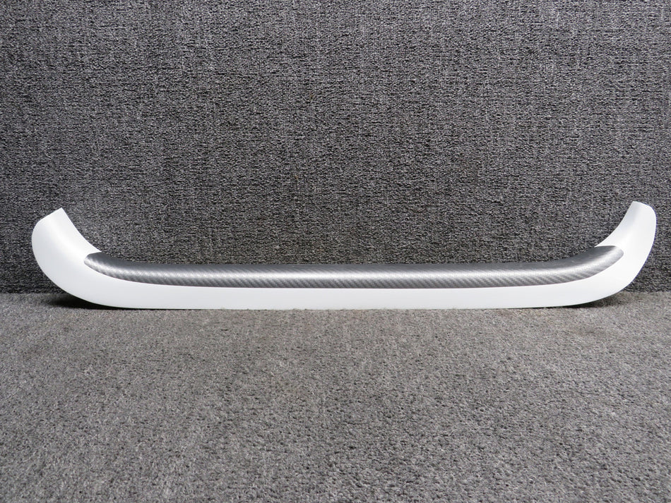 LB53254145 (Use: 2819116-13) Cessna LC41-550FG Door Tread Panel LH