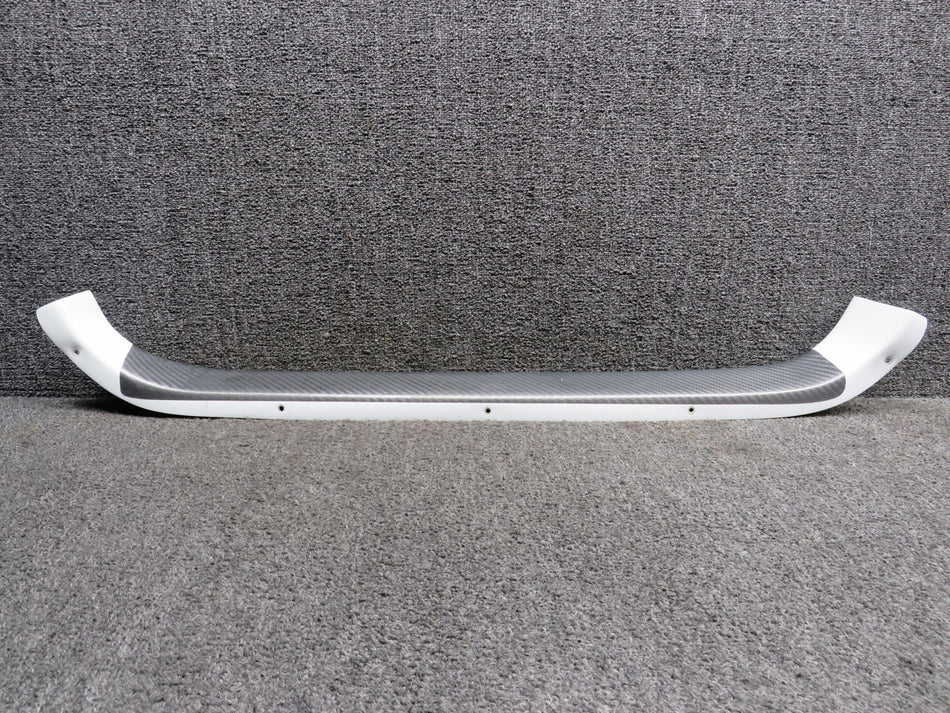 LB53254145 (Use: 2819116-13) Cessna LC41-550FG Door Tread Panel LH