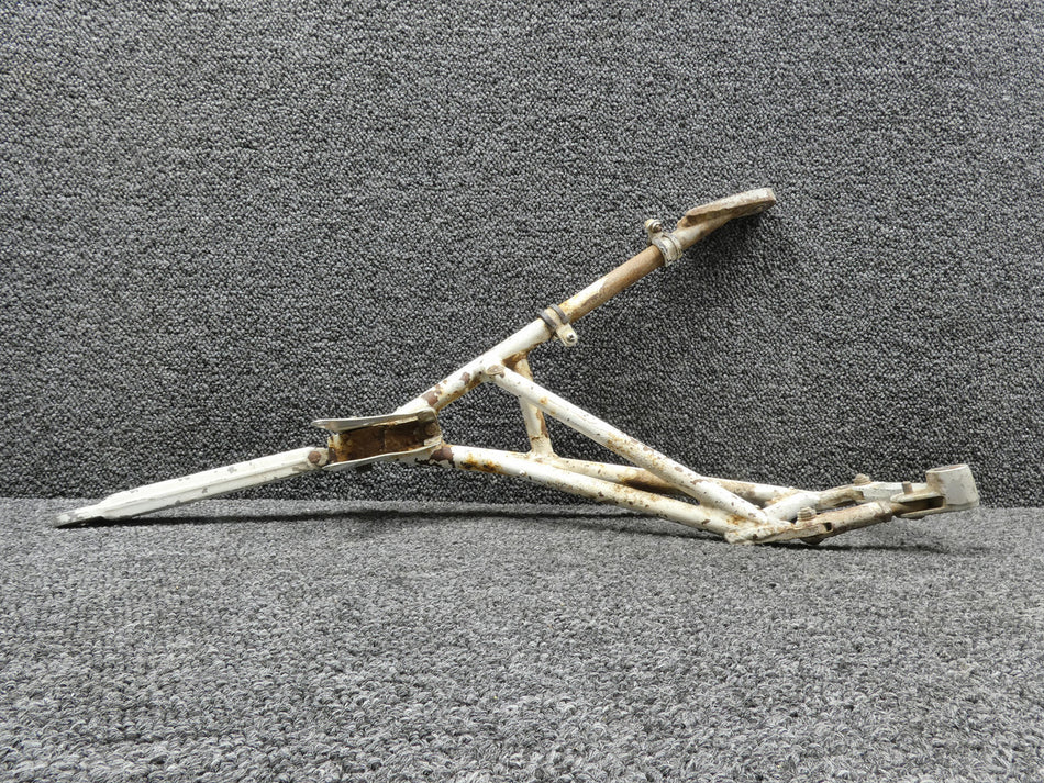 0842000-70 Cessna 310L Nose Gear Drag Brace Truss Assembly w Drag Brace and Arm