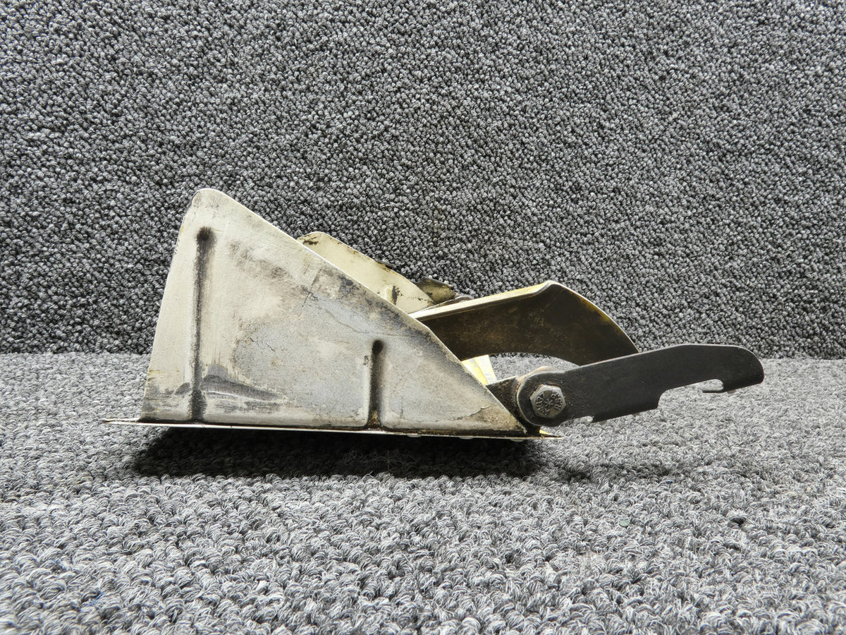 MO060926JM-22AS