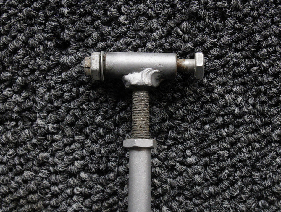67357-000, 67358-000 Piper PA-34-200T Nose Gear Door Link (Bead Blasted)
