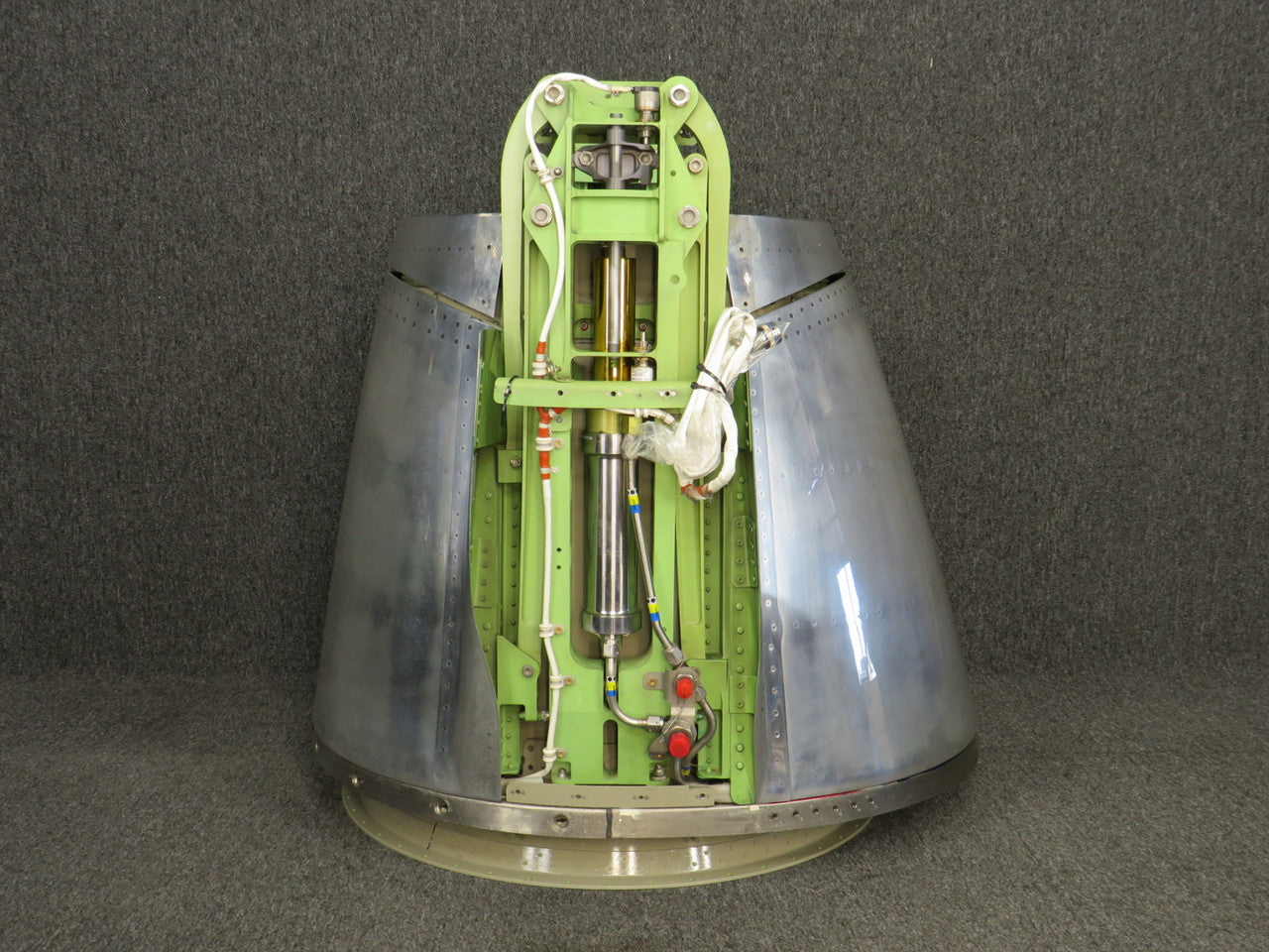 64ND-78002-8 Cessna 560XL Citation XLS+ Thrust Reverser Assembly