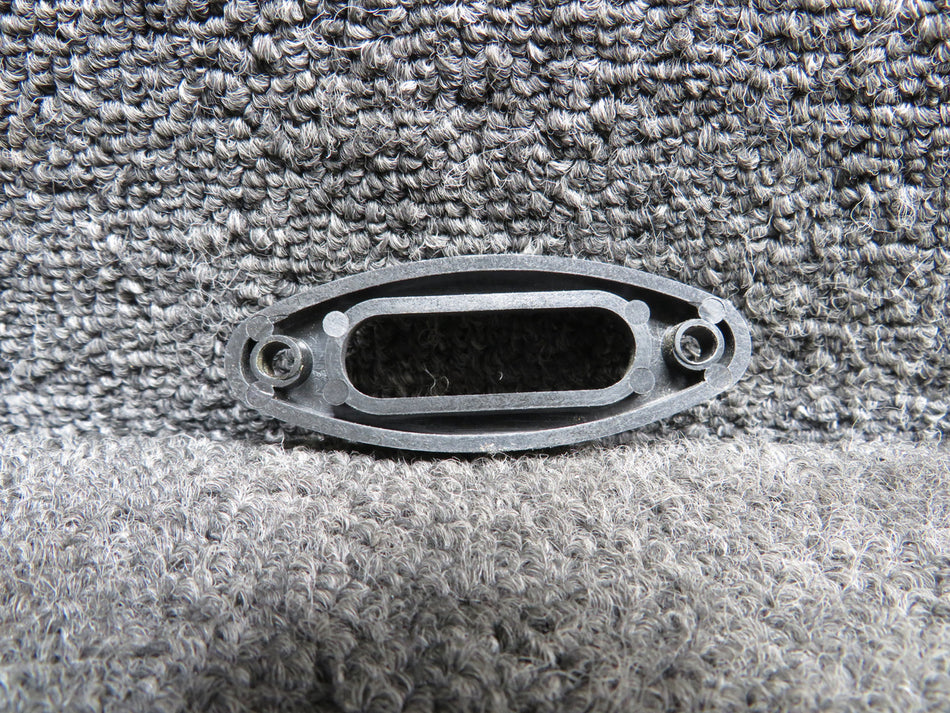 LA52116105 (Use: 2811101-8) Cessna LC41-550FG Cabin Door Handle Detent