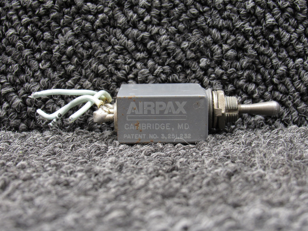 44A355500-001 Airpax Falcon FA100 Circuit Breaker Toggle Switch