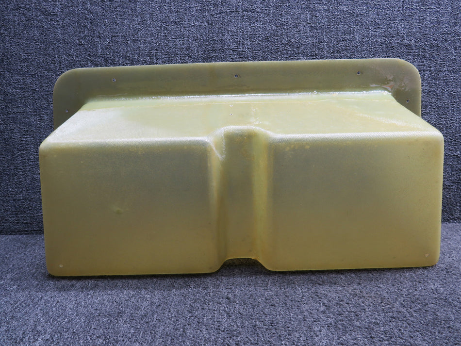 LC53241031-1 (Use: 2811200-13) Cessna LC41-550FG 28 Volt Battery Box Assembly