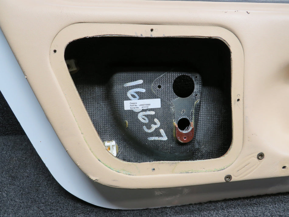 LA52110000-2 (Use: 2811101-1) Cessna LC41-550FG Cabin Door Structure LH