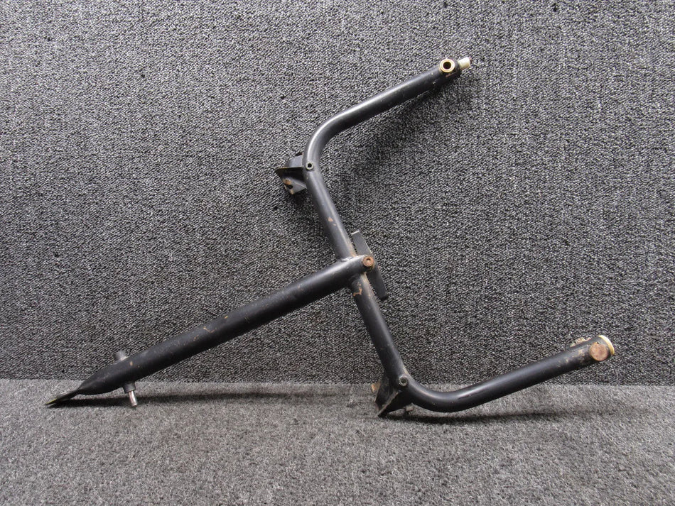 0560014-5 Cessna 172 Control Yoke Tee Weld Assembly