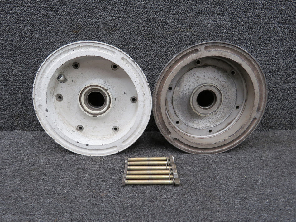 95-30949 (Alt: 530869M) Beechcraft J35 Main Landing Wheel Assembly