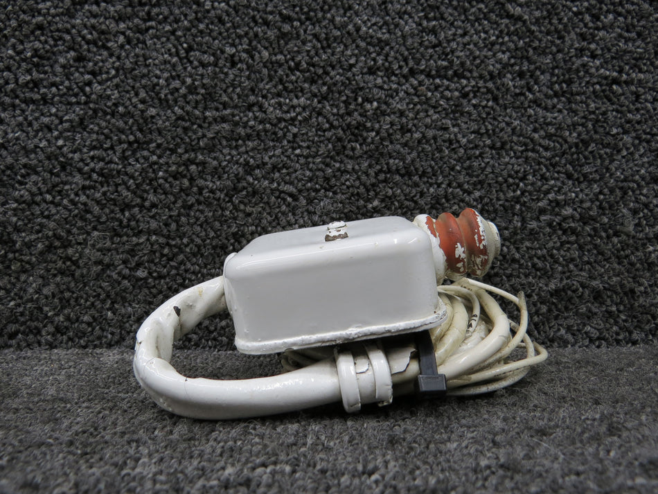 35-361131-601 (Alt: 35-361131) Beechcraft J35 Main Landing Gear Safety Switch