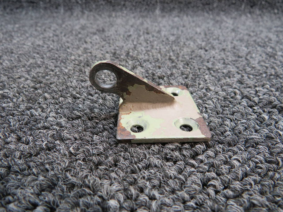 2417001-2 Cessna 172 Door Post Bracket RH