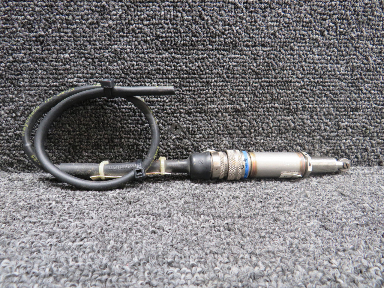 nsページ S3176-2 Micro Switch Main Landing Gear Squat Switch – BAS Part Sales