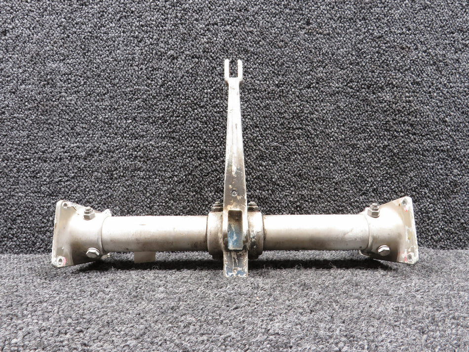 40070-005, 40006-000 Piper PA31-325 Elevator Torque Tube & Horn Assembly