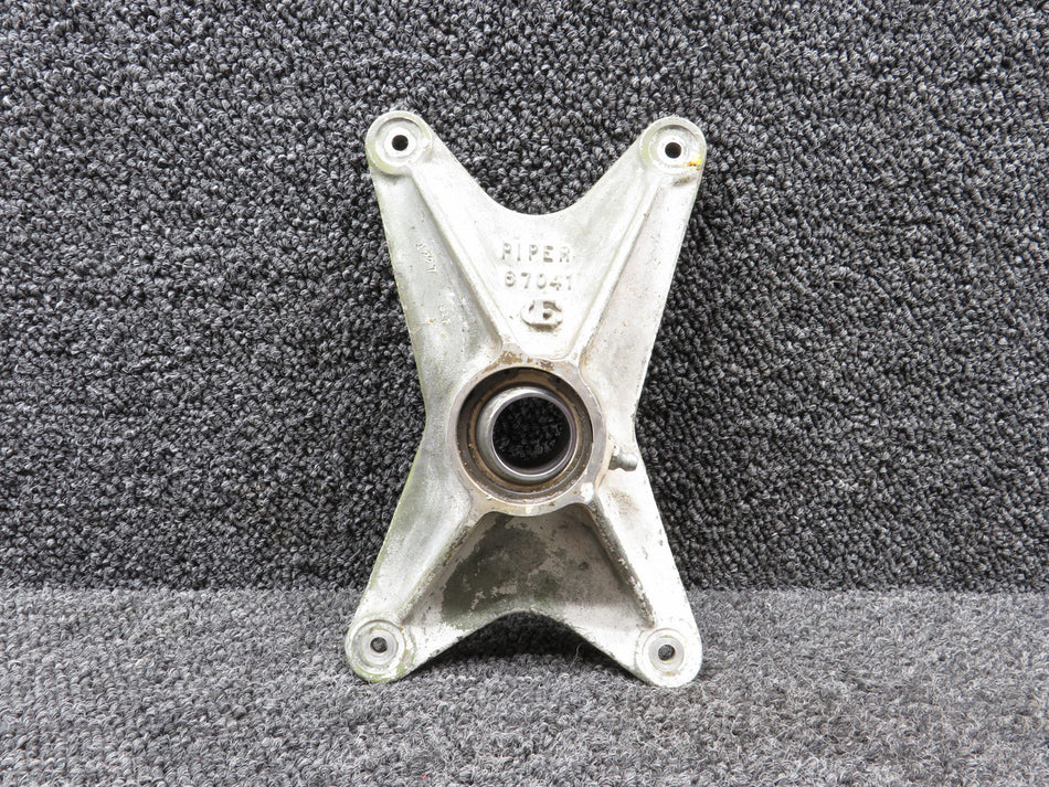 67040-012 (Cast: 67041) Piper PA28R-180 Forward Trunnion Fitting Assembly LH