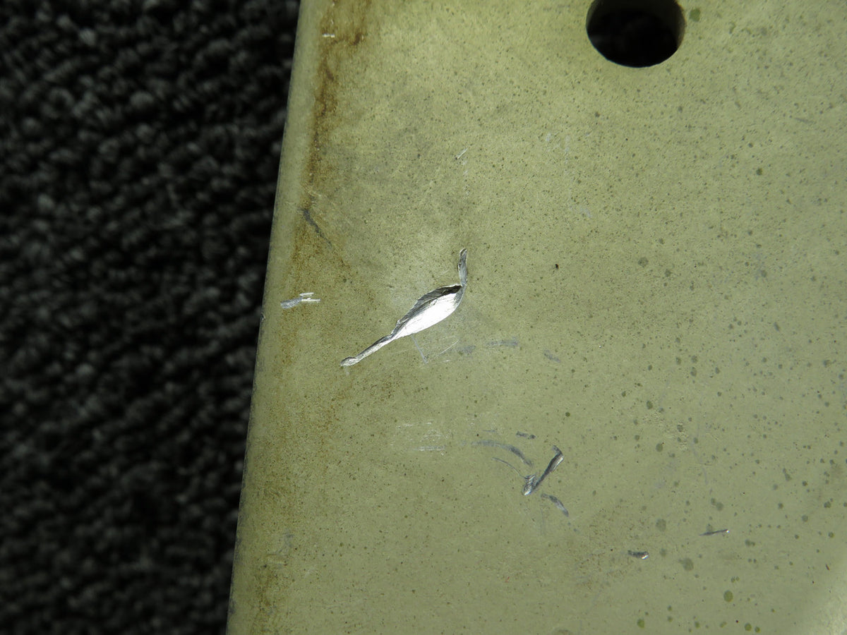 MO081026EC-31AS