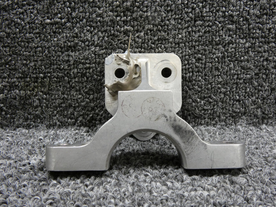 6651611-1 Cessna 560XL Citation XLS+ Apu Forward Mount Assembly