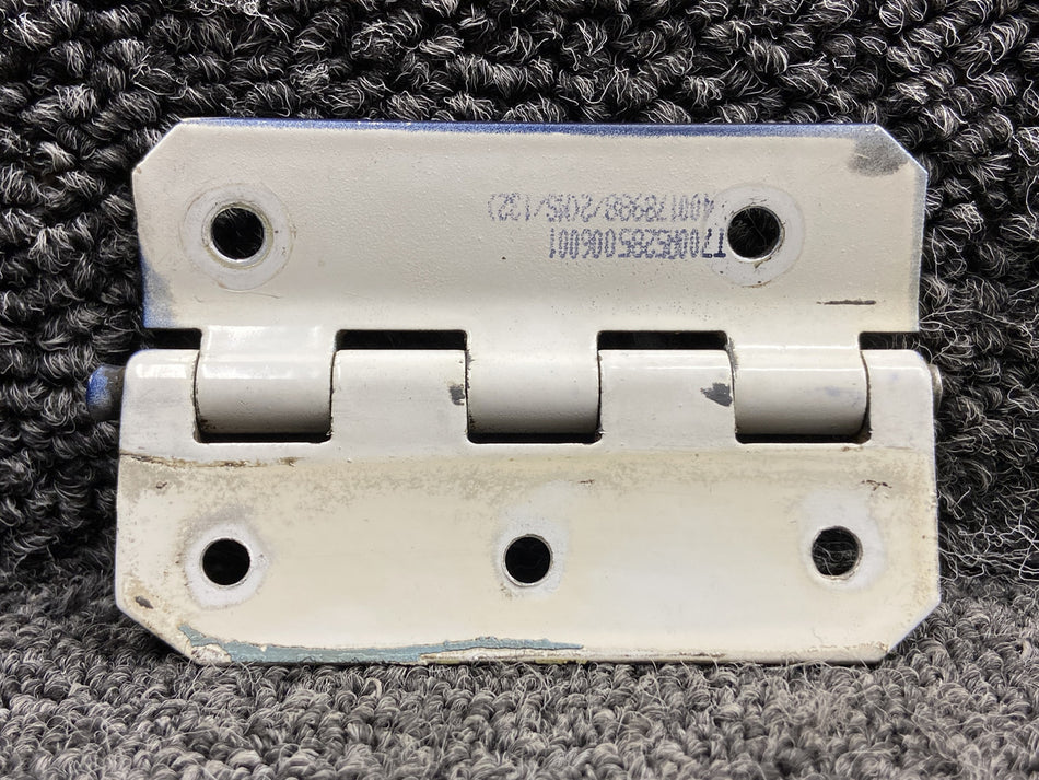 T700A5285006001 Socata TBM-700 Center Nose Gear Door Hinge Assembly LH
