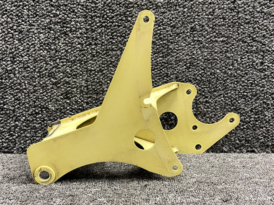 T700A2155070000 Pratt & Whitney PT6A-64 Alternator Mounting Bracket