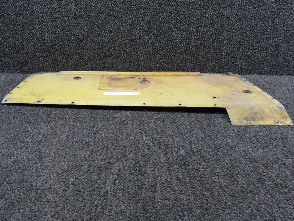 42211-001 Piper PA31-325 Wing Fillet Bottom Access Plate Assembly RH