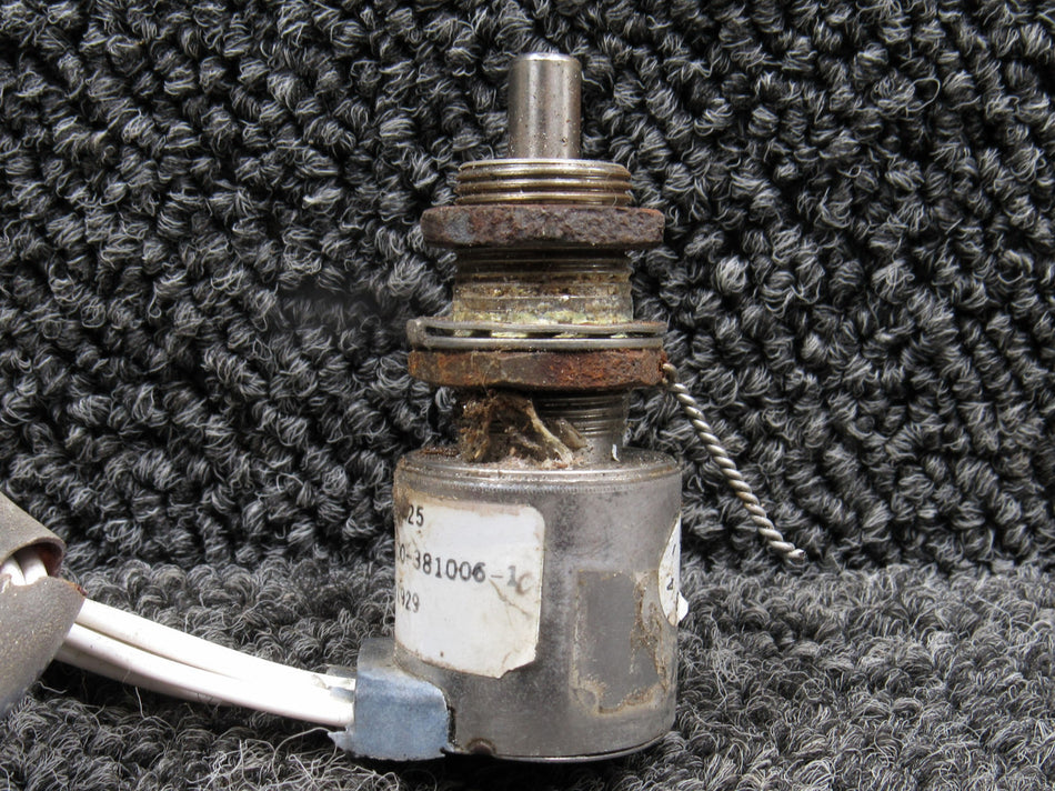 1CH25 (Alt: 100-381006-1) Micro Switch Beechcraft KA200 Limit Switch