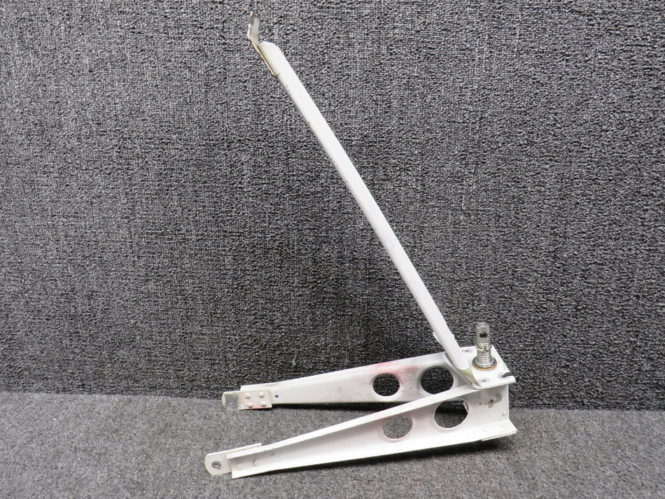 65244-000, 65245-000 Piper PA28-151 Stabilator Trim Support w Shaft and Barrel