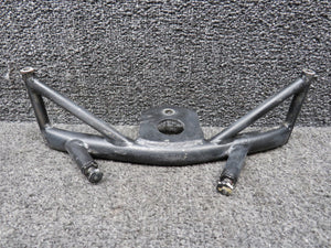 35192-000 Piper PA28-151 Nose Wheel Steering Horn Assembly