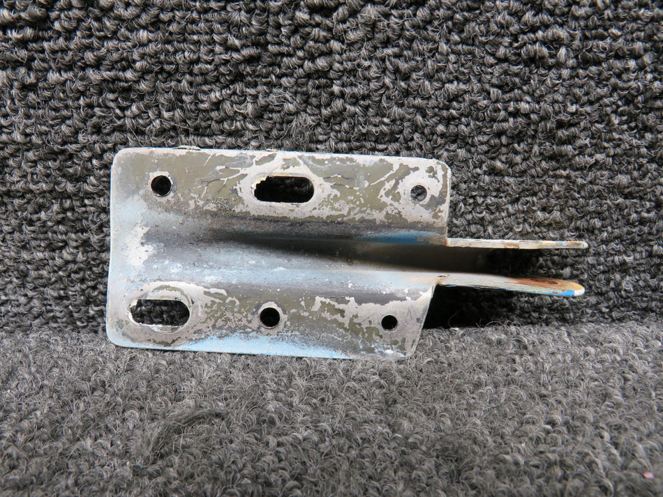 66913-003 Piper PA28-151 Upper Cabin Door Hinge
