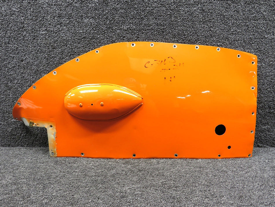 0823413-27 Cessna 310J Lower Wing Tip Tank Fairing LH