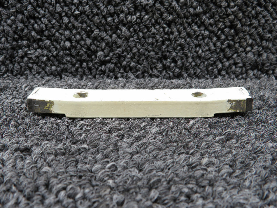 50-820022-3 Beechcraft NLG Sleeve Retainer Bar