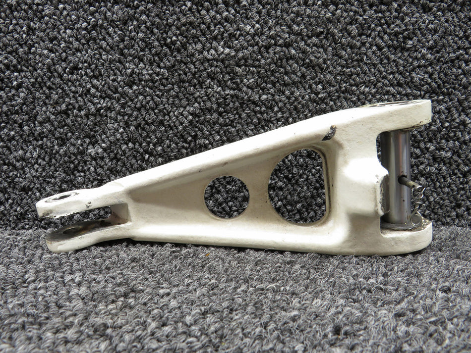 35-815194 Beechcraft Lower Torque Link Assembly