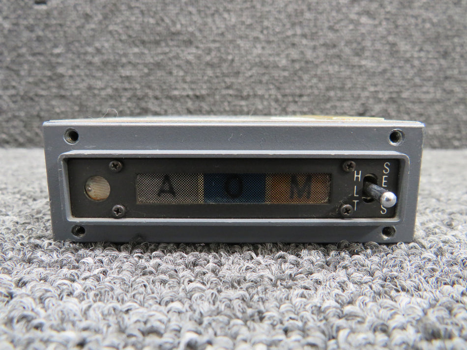 066-1021-02 Bendix-King KR-21 Marker Beacon Receiver (Volts: 13.7-27.5)