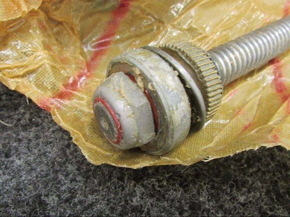 SA-639689 Jackscrew Assembly (NEW OLD STOCK) (SA)