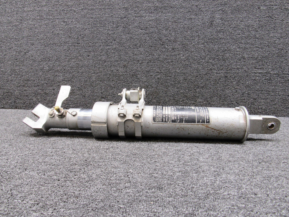 010A-38220-31 Sumitomo Main Landing Gear Strut