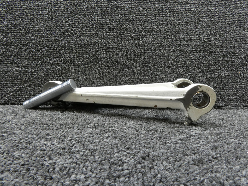 36-810015-3 Beechcraft 58 Main Landing Gear Upper Knee