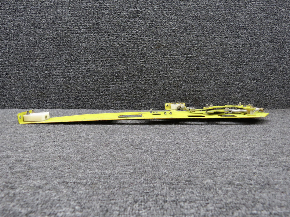 335011-1 Rockwell 114 Cabin Door Latch Assembly LH