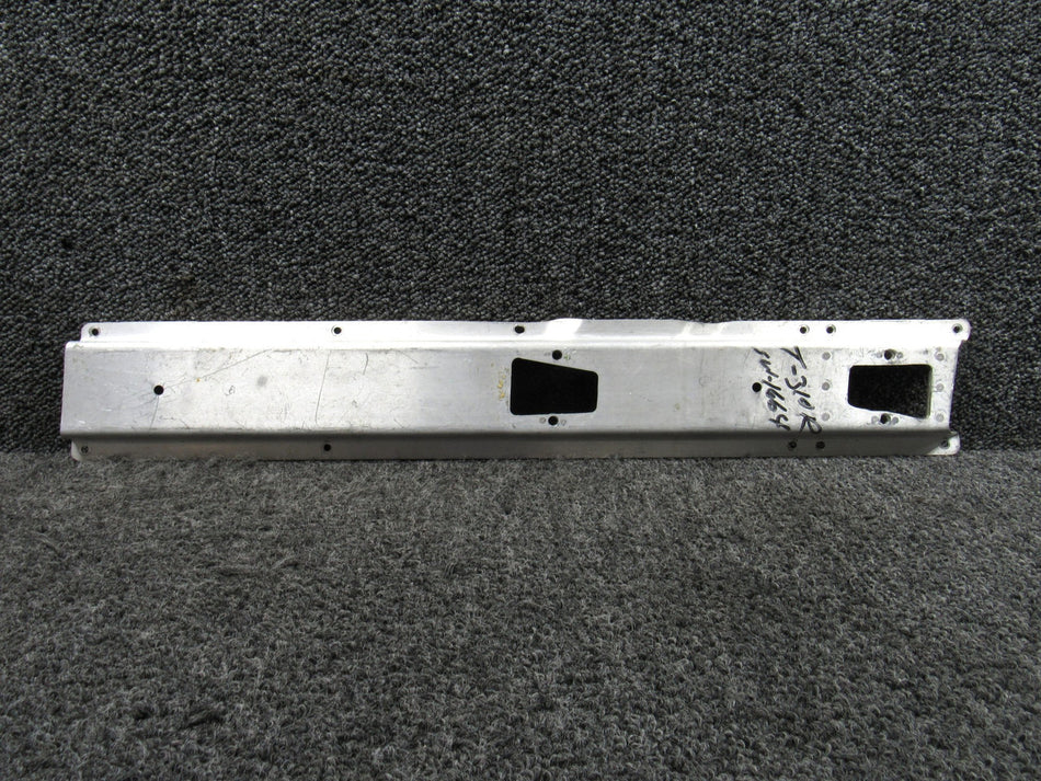 0812877-1 Cessna 310R Aft RH Outboard Seat Support Assembly
