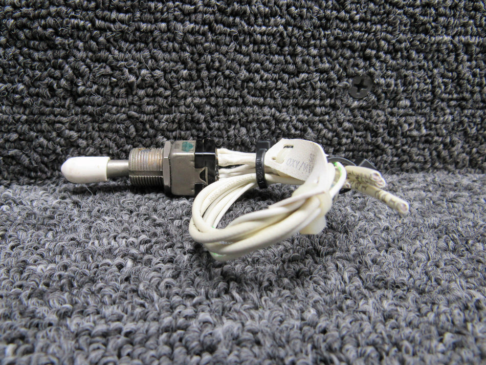 8869K4 (Alt: MS90311-231) Eaton Toggle Switch