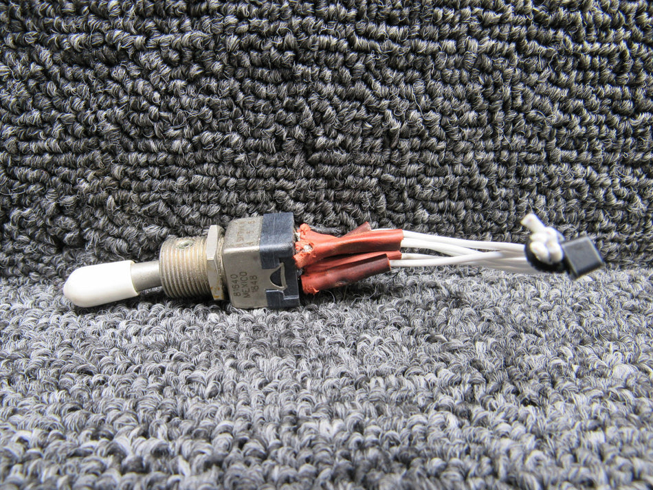 8869K4 (Alt: MS90311-231) Safran Toggle Switch