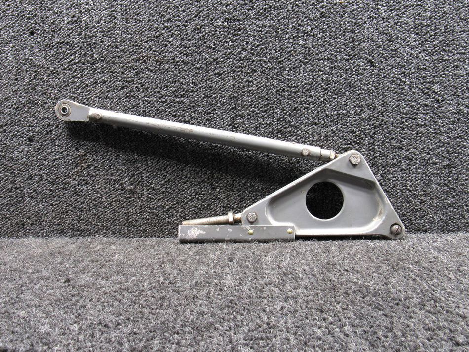 0842140-2, 0840125-4 Cessna 310K Nose Gear Retract Tube & Bellcrank Assembly