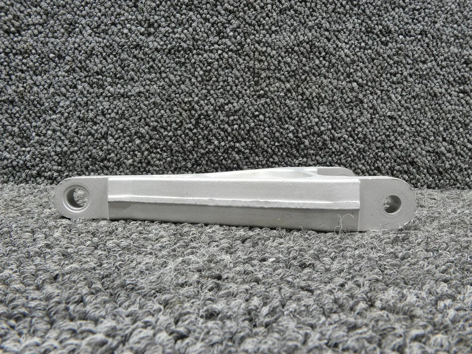106762-002 (Cast: 31806) Piper PA23-250 Landing Torque Link (Less Bushing)