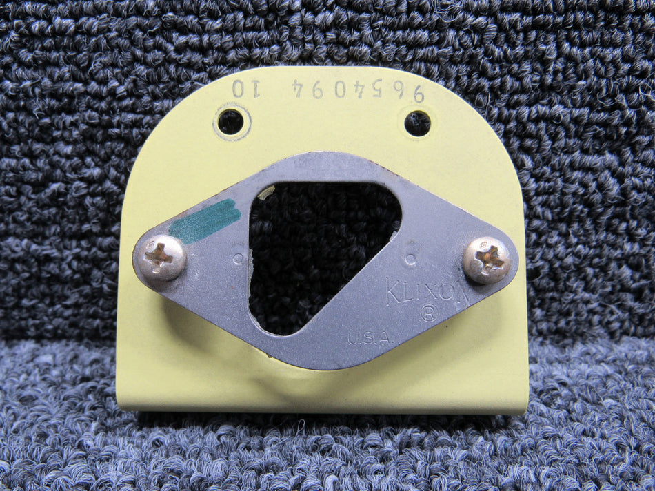 9654094-10 Cessna 525 Citation CJ1 Temperature Switch Mounting Bracket